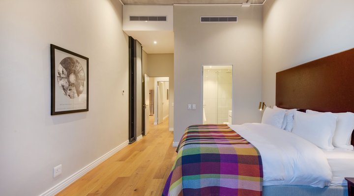 Waterfront Luxury Family Apartment