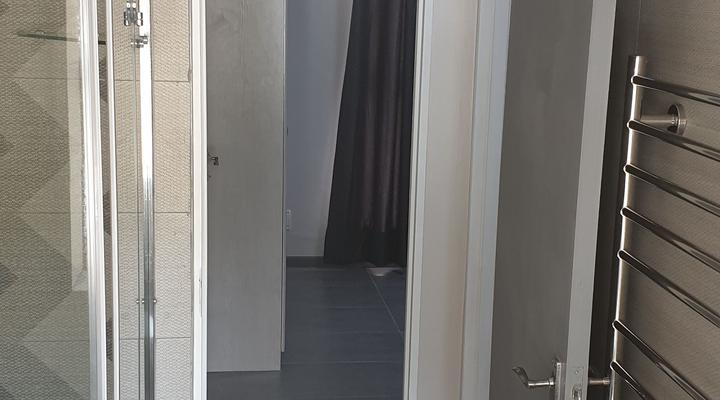 Tyger Waterfront Luxurious and Central