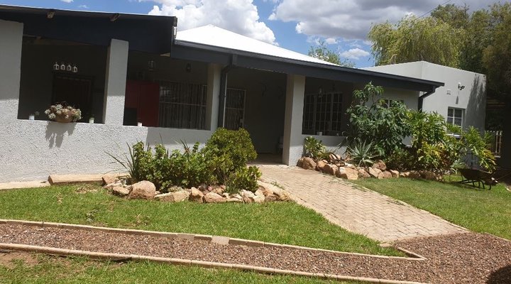 Die Blikhuis Guest House