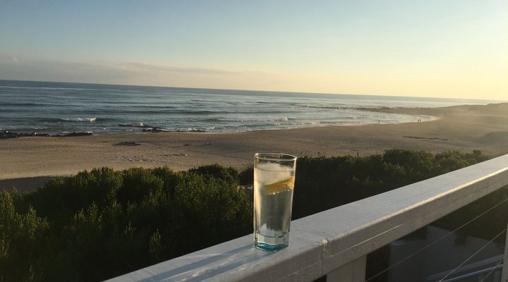 Beach House at Cannon Rocks, near Kenton-on-Sea