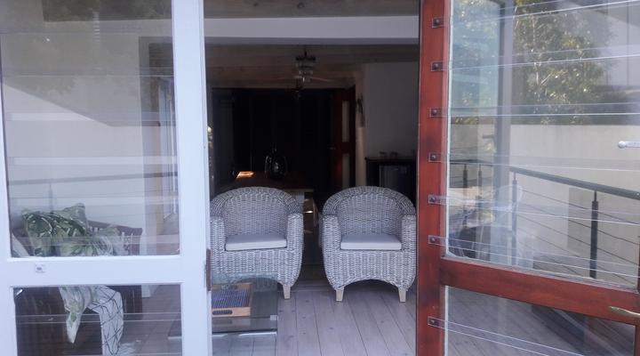 Tree Studio Apartment