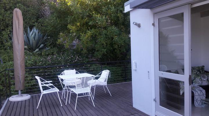 Tree Studio Apartment