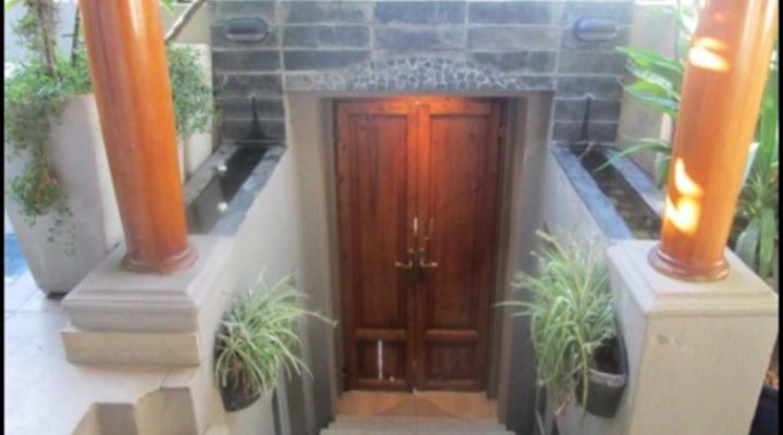 Burnt Orange Guest House