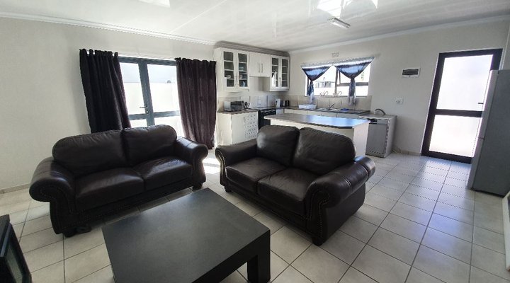 Sunbird Holidays Unit 14