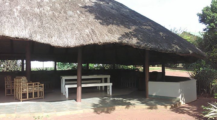 Country Rose Self-Catering Guest Lodge