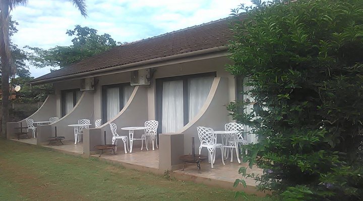Country Rose Self-Catering Guest Lodge
