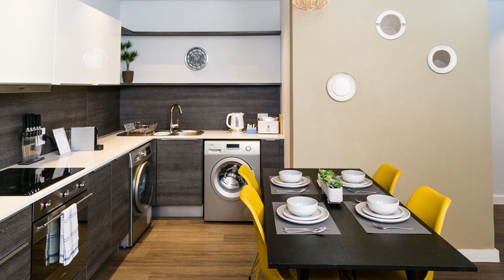 Matrix 513 2 bedroom Century City 