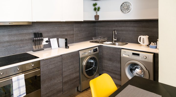 Matrix 513 2 bedroom Century City 