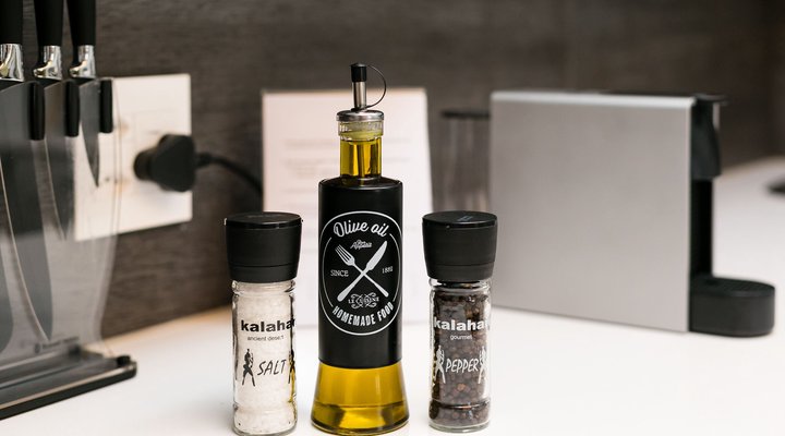 Matrix 513 2 bedroom Century City 