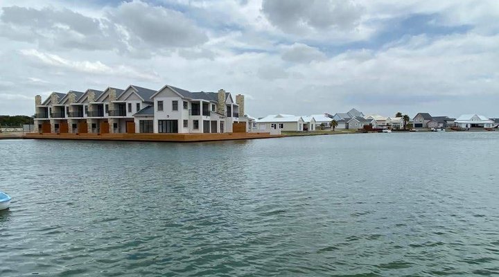 Your Place @ Kingston on the Marina