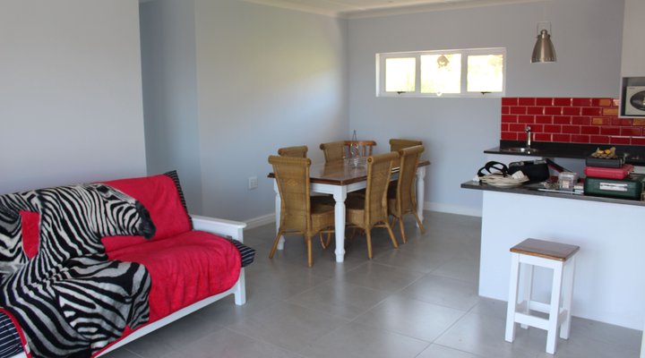 Rainbow Valley Holiday House