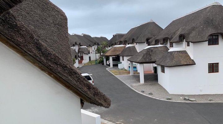 Shelleypoint Holiday House