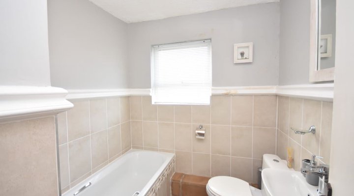 28 Silhouette - Margate