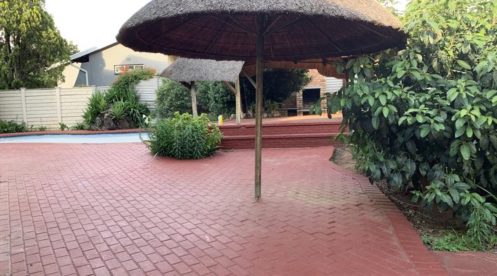 Brackendowns guest star