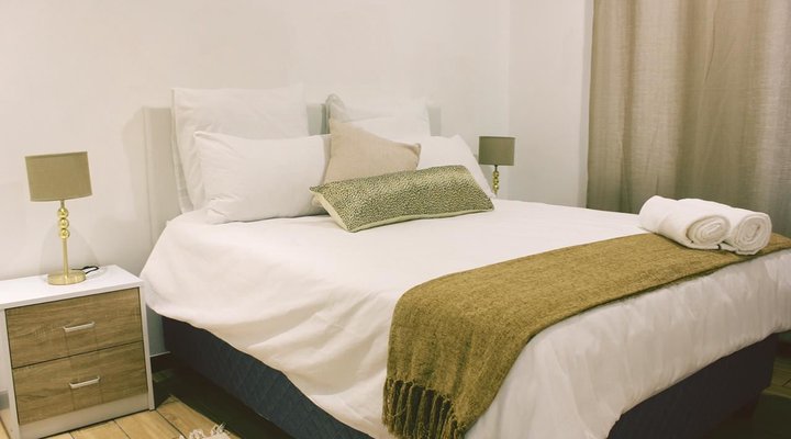 The Heriot Large Suit Apartment
