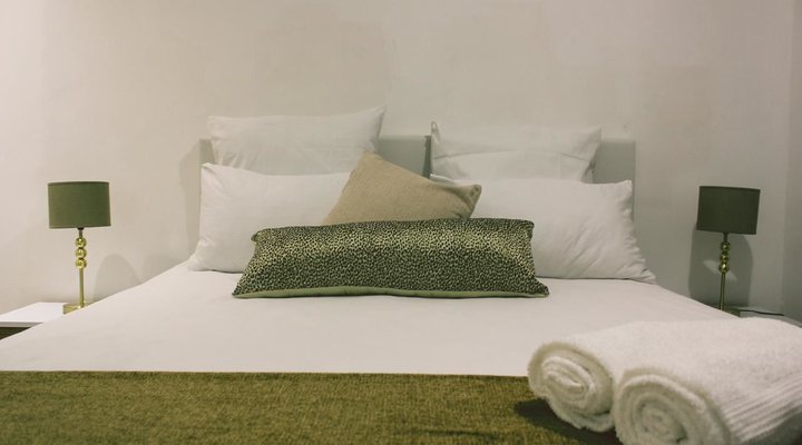 The Heriot Large Suit Apartment