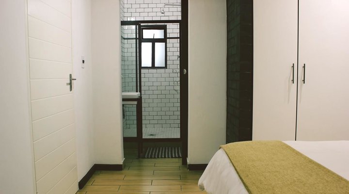 The Heriot Large Suit Apartment