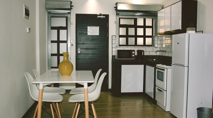 The Heriot Large Suit Apartment