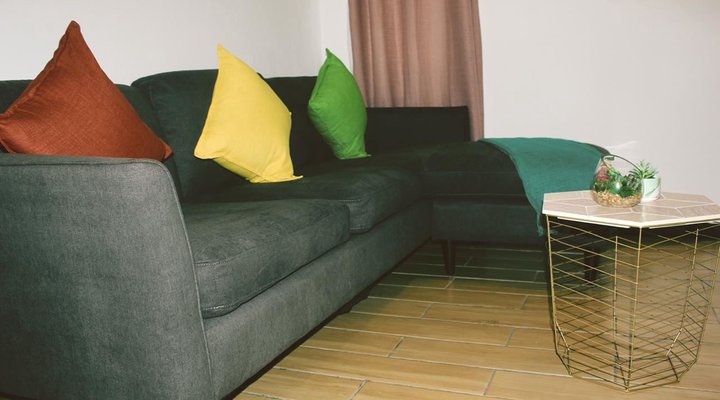 The Heriot Large Suit Apartment