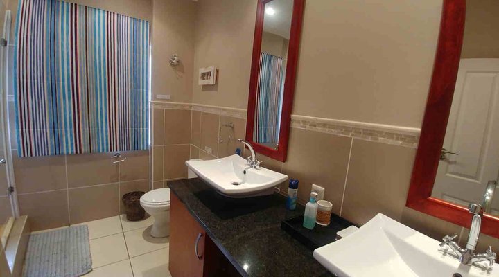 376 Nkwazi Ridge Estate