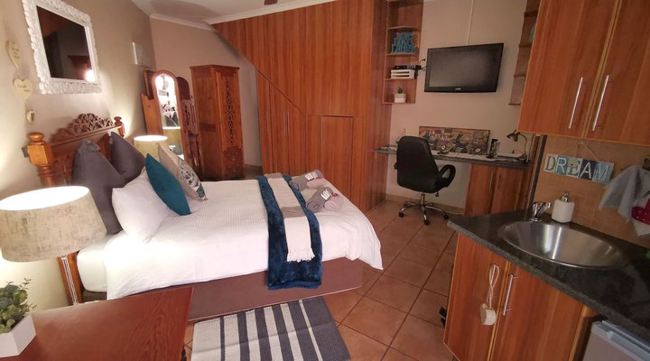 Kathu Lodge