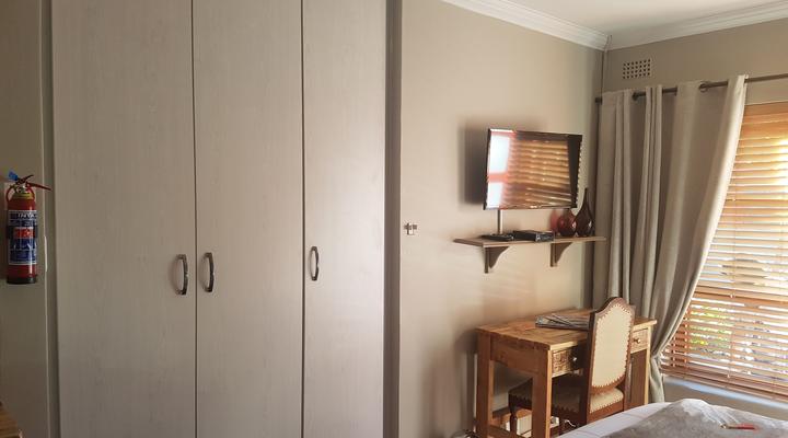 Nikella Bed and Breakfast