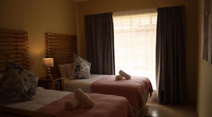 Deo Favente Holiday Home