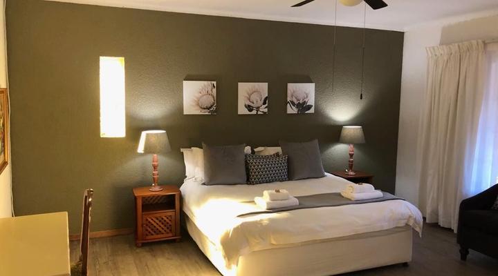 Summer Place Holiday Home