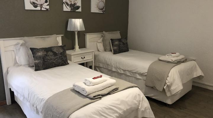 Summer Place Holiday Home