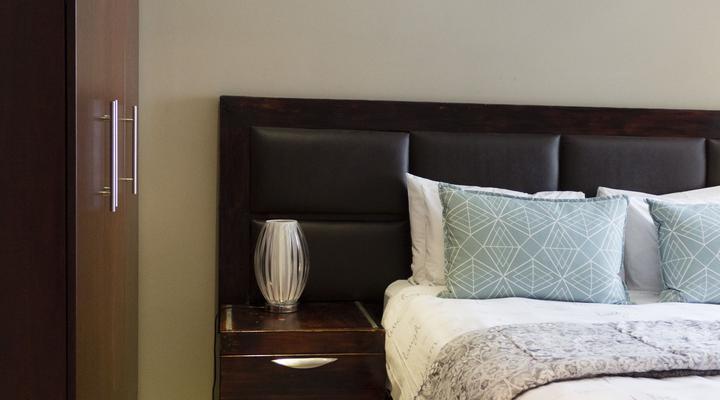 The Sails Beach Apartment