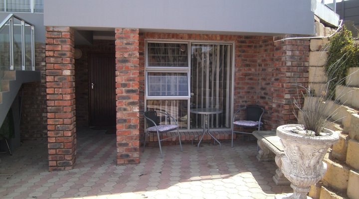 Dux-n-biki Guesthouse