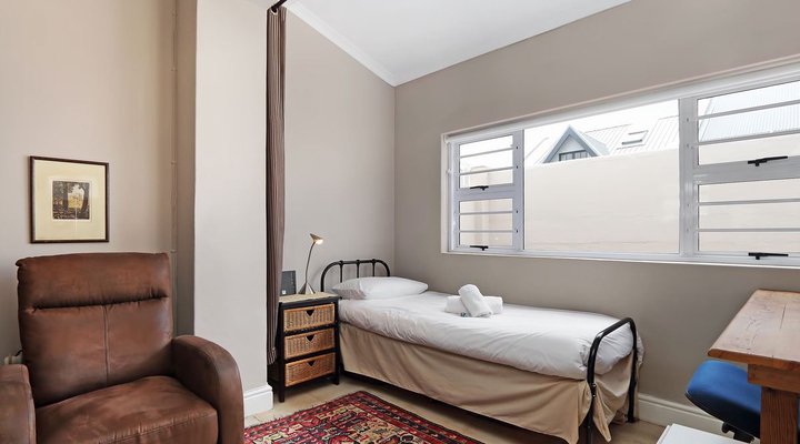 Sweet Sea Point Sanctuary by AirAgents