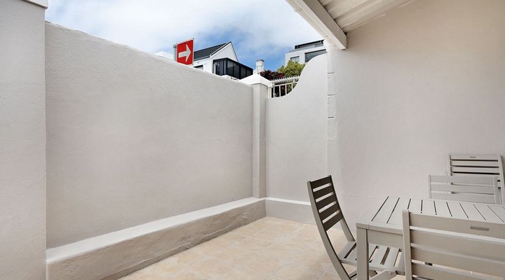 Sweet Sea Point Sanctuary by AirAgents