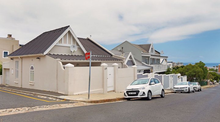 Sweet Sea Point Sanctuary by AirAgents