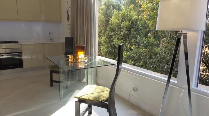 Executive Suite Melrose