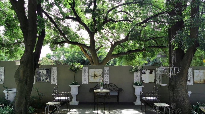 La Provence Guest House