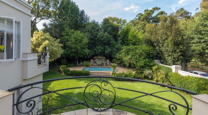 Executive Suite Melrose