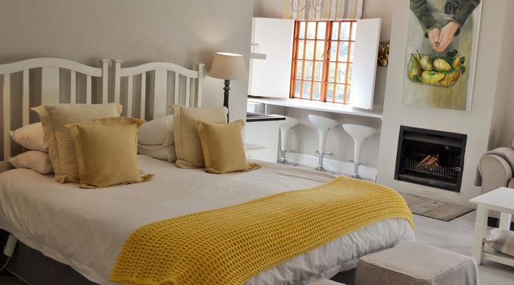 By The Way Guesthouse Too