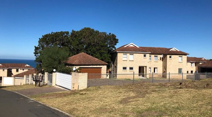 Sea Haven Cintsa Self-Catering Accommodation