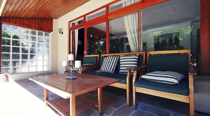 Biancalba Guest House