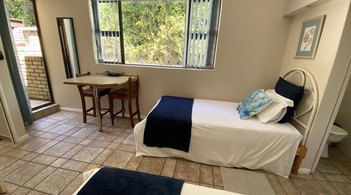 Pier Plesier Guest House