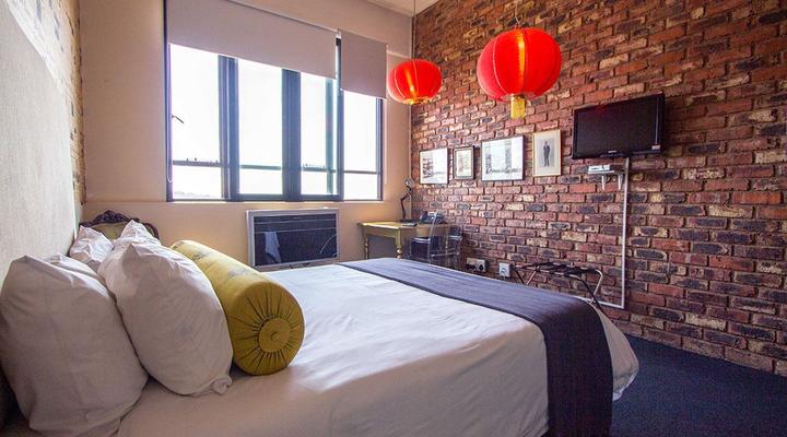 12 Decades Art Hotel