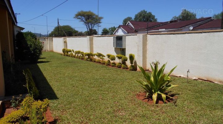 Luxury Inn Close Company