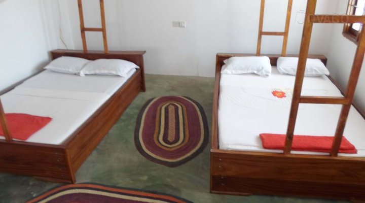 Jambo Brothers Bungalows