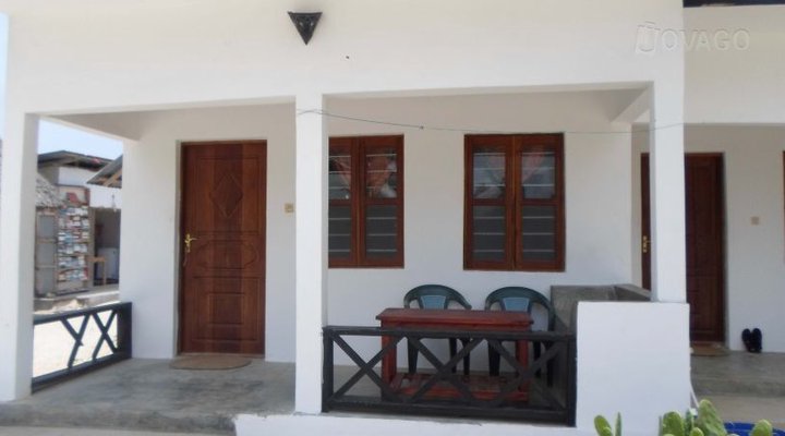 Jambo Brothers Bungalows