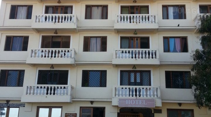 Pavillion Hill Apartment