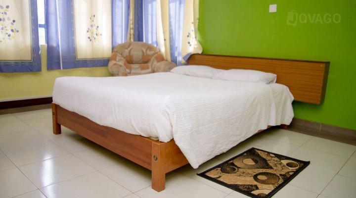 Family Guest House At Hopewell Place