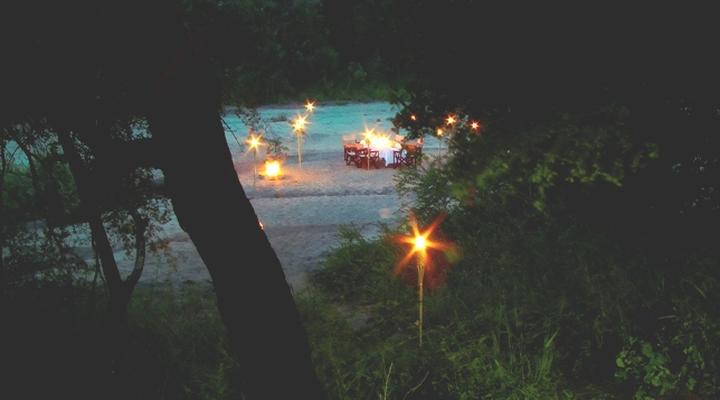 Rhino Post Safari Lodge - Rhino Walking Safaris