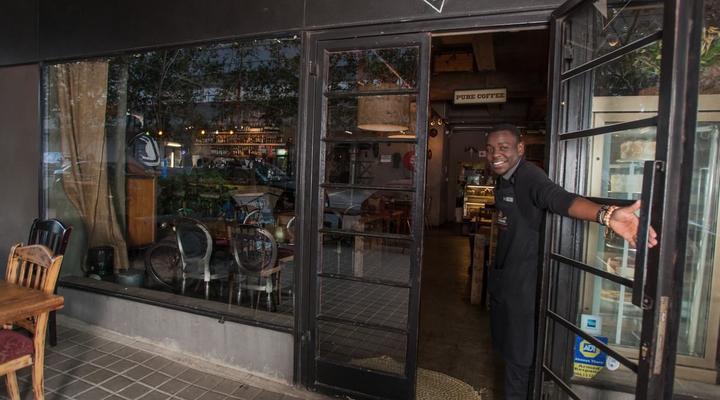 12 Decades Art Hotel