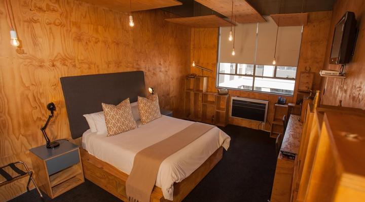 12 Decades Art Hotel